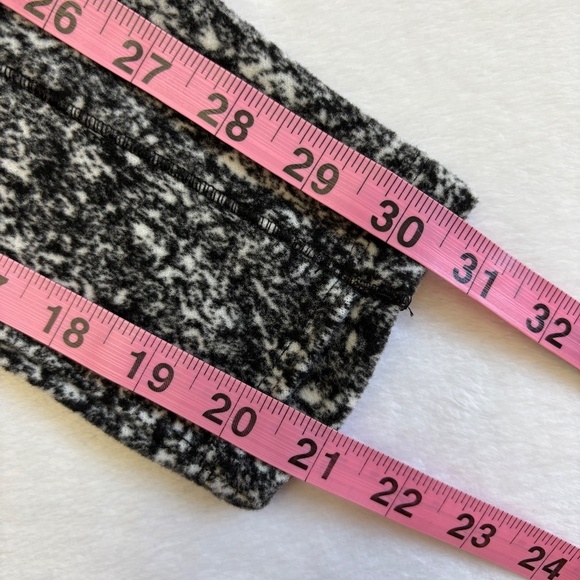 Spyder Ladies' Fleece Printed Half Zip, Multi (Black/White), Medium, NWT - Picture 14 of 16